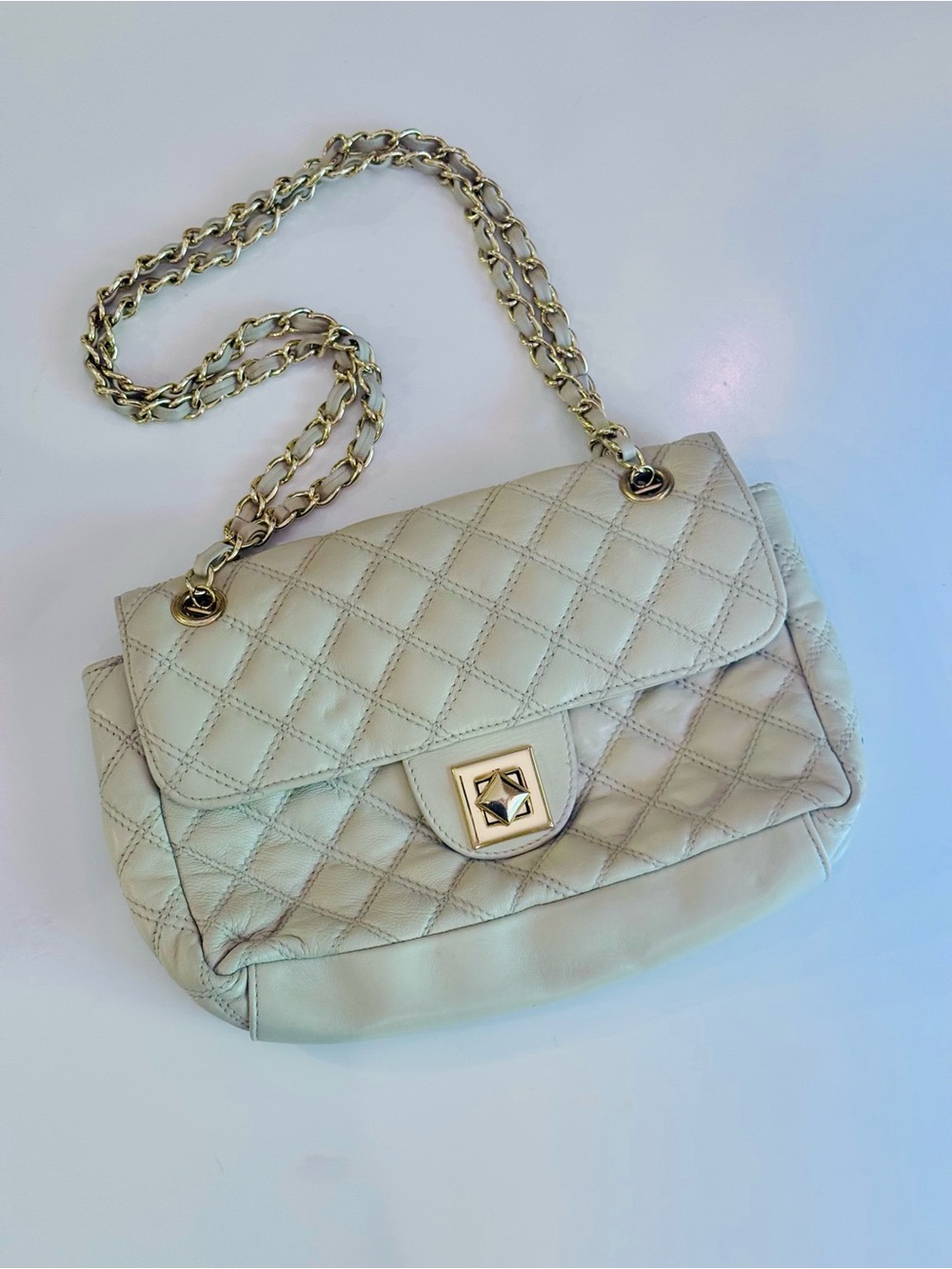 Appleseed's Quilted Cream Shoulder Bag with Gold Chain